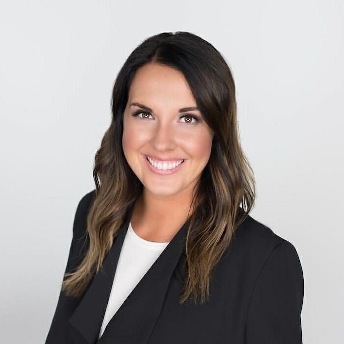 2_Laura Horwath_Headshot